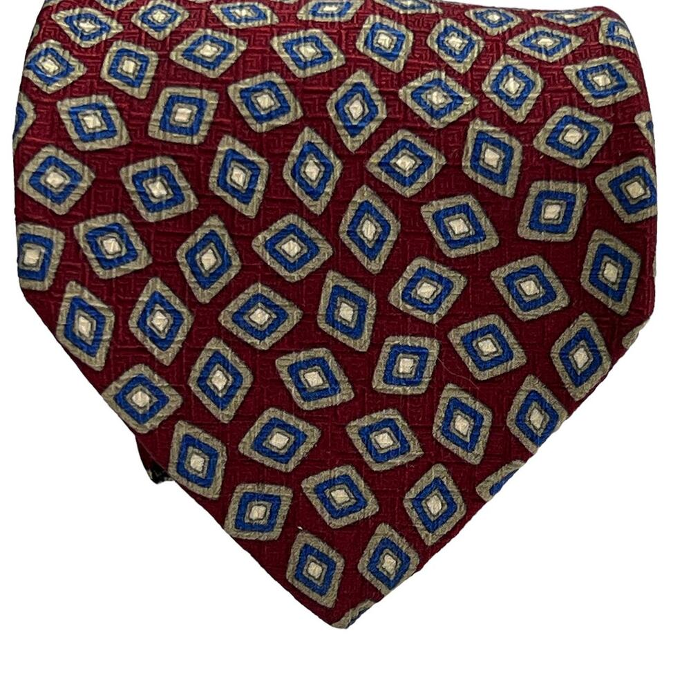 Christopher Hayes  Textured Men's Tie 100% Silk Burgundy Cream Blue 57"